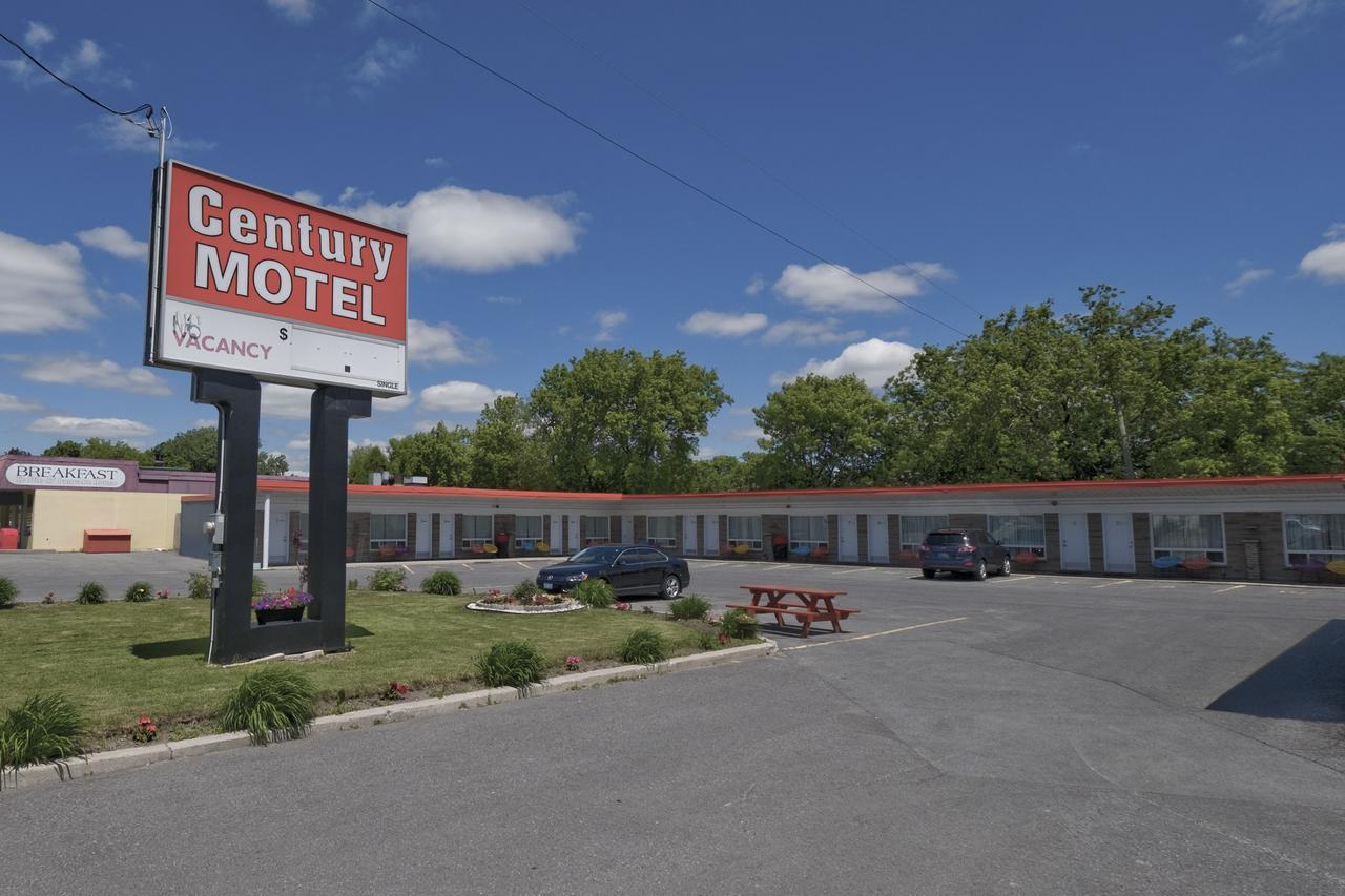 Century Motel Cornwall Exterior photo